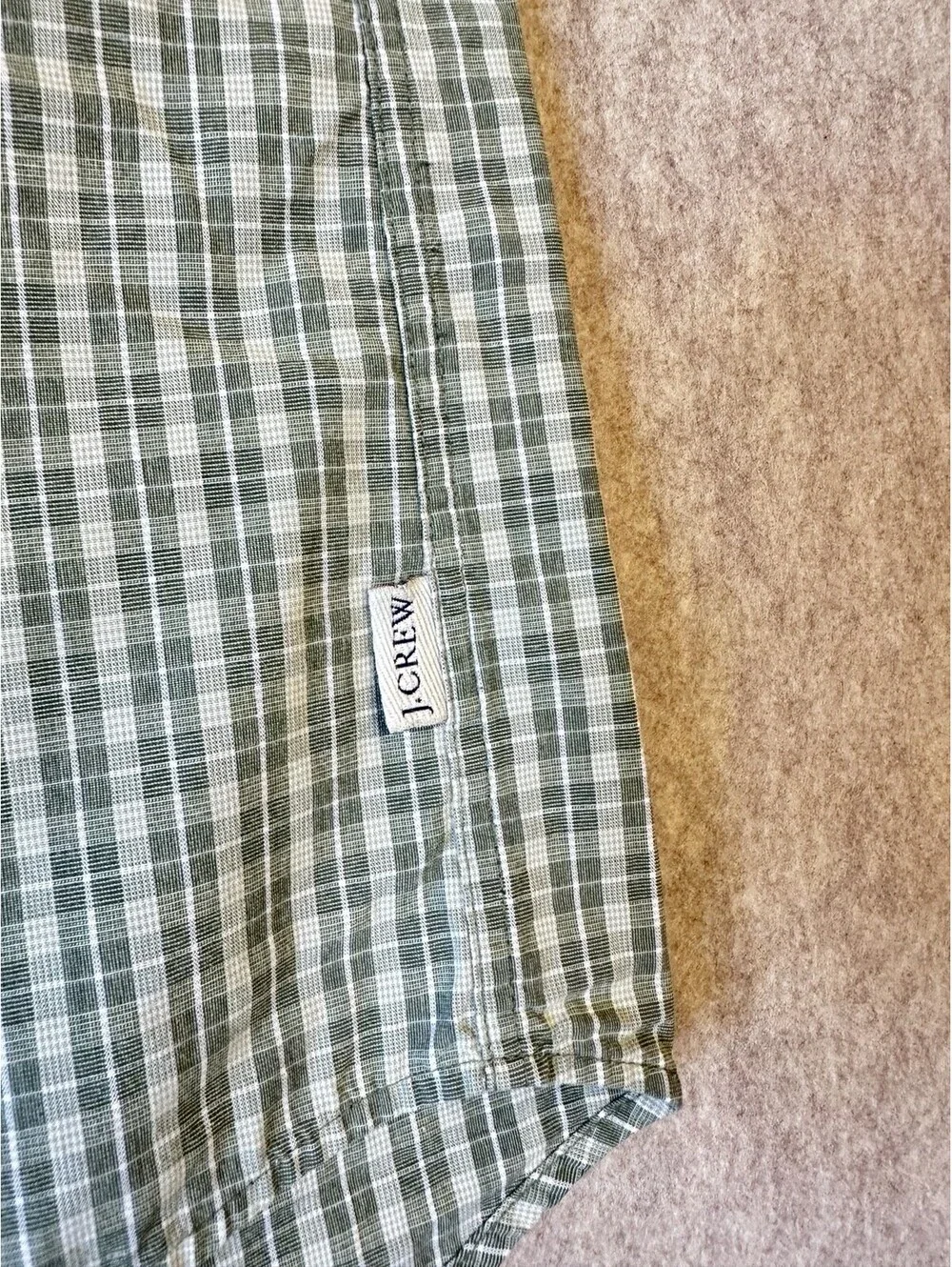J Crew Green White Plaid Short  Sleeve Button Down Shirt Men’s Lg Cotton